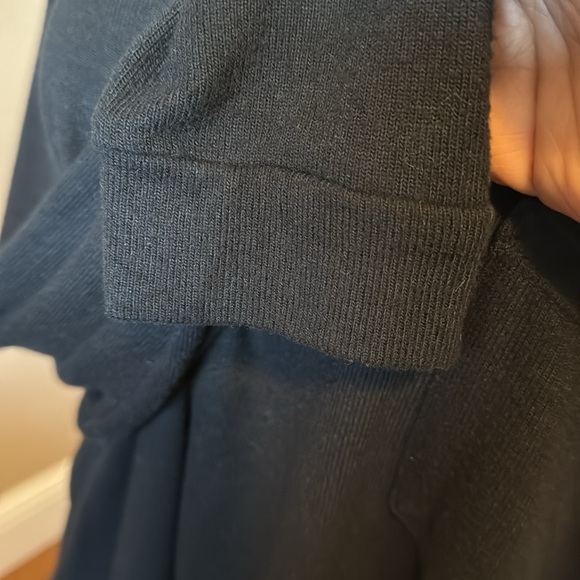 Wild fable Women’s Long Sleeve Cropped Tee With One Pocket Black size Large - Picture 11 of 12